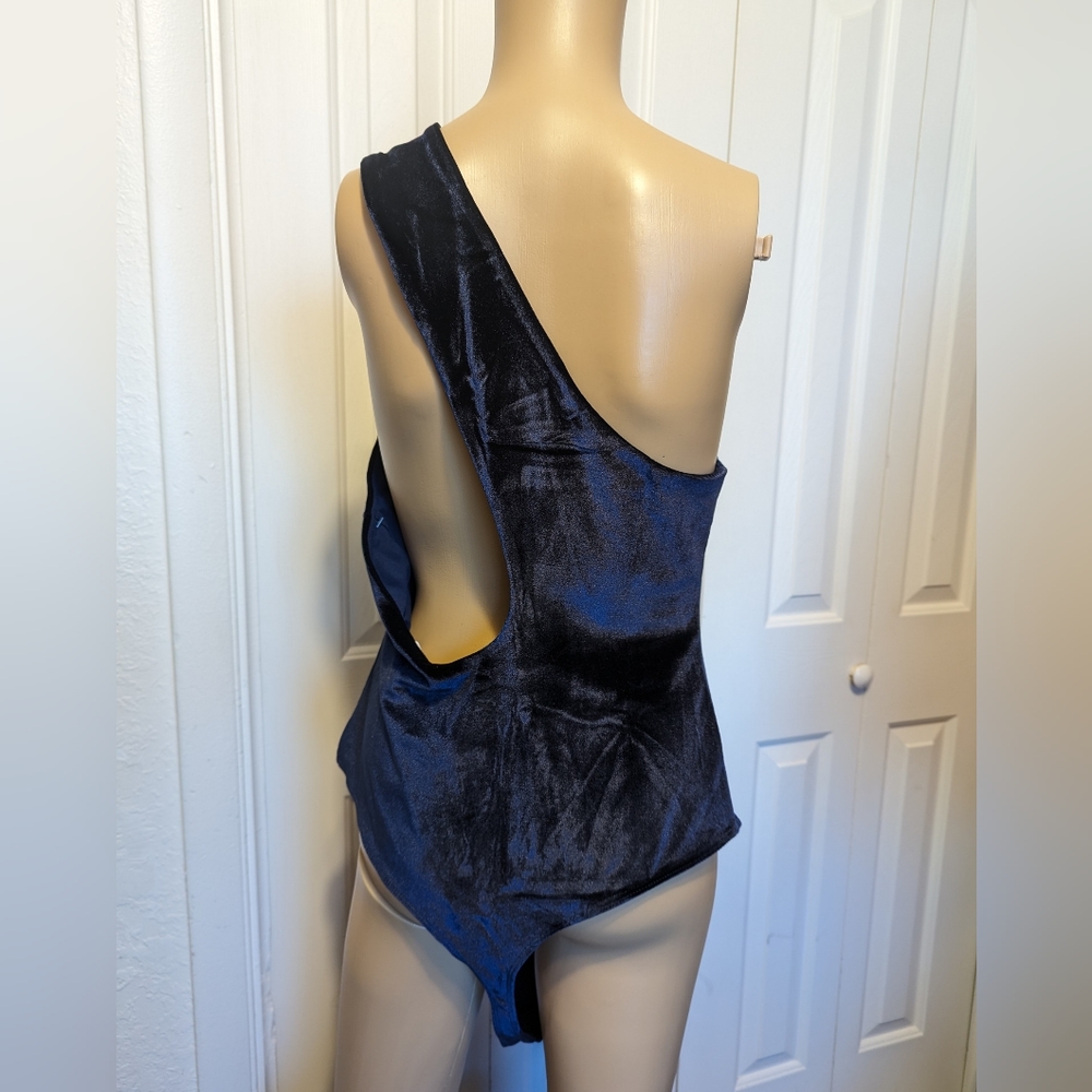 Fabletics Gigi velour bodysuit Blue Size 2XL. - Picture 2 of 7